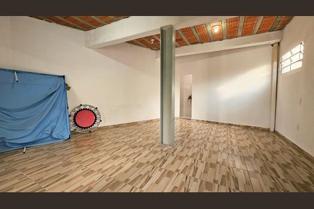 Casa para alugar com 1 quarto, 90m² em Vila Japi Ii, Jundiaí
