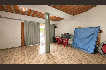 Casa para alugar com 90m², 1 quarto e 1 vaga