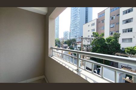 Studio à venda com 26m², 1 quarto e sem vaga Studio à venda com 26m², 1 quarto e sem vagaVaranda