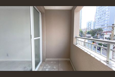 Studio à venda com 26m², 1 quarto e sem vaga Studio à venda com 26m², 1 quarto e sem vagaVaranda