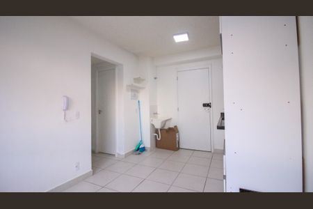 Apartamento para alugar com 45m², 2 quartos e sem vaga Apartamento para alugar com 45m², 2 quartos e sem vagaSala/Cozinha