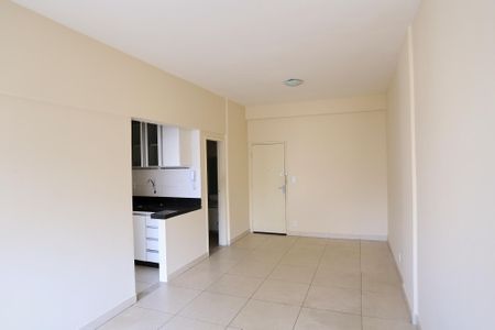 Sala de apartamento para alugar com 1 quarto, 50m² em Centro, Belo Horizonte