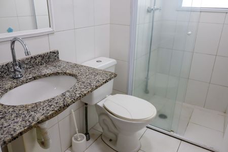 Apartamento para alugar com 60m², 2 quartos e 1 vaga Apartamento para alugar com 60m², 2 quartos e 1 vagaBanheiro da Suíte 2