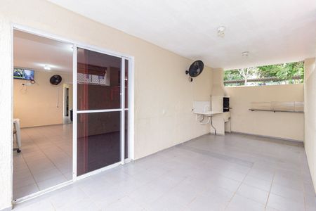 Apartamento para alugar com 39m², 2 quartos e sem vaga Apartamento para alugar com 39m², 2 quartos e sem vagaÁrea comum - Churrasqueira