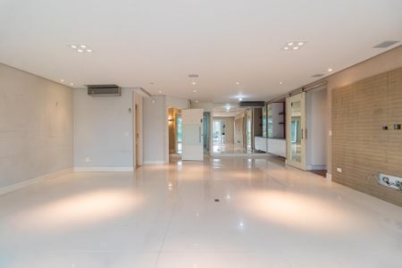 Apartamento à venda com 186m², 2 quartos e 3 vagasSala