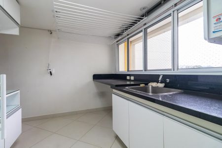 Apartamento à venda com 186m², 2 quartos e 3 vagasÁrea de Serviço
