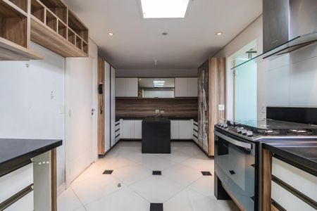 Apartamento à venda com 186m², 2 quartos e 3 vagasCozinha