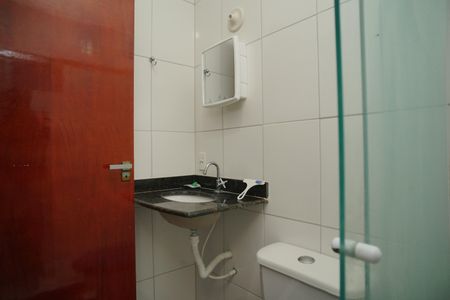 Casa para alugar com 84m², 2 quartos e 3 vagas Casa para alugar com 84m², 2 quartos e 3 vagasBanheiro do Quarto 2