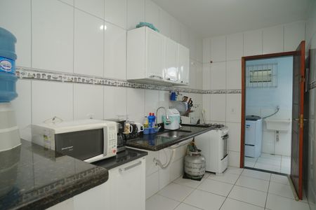Casa para alugar com 84m², 2 quartos e 3 vagas Casa para alugar com 84m², 2 quartos e 3 vagasCozinha