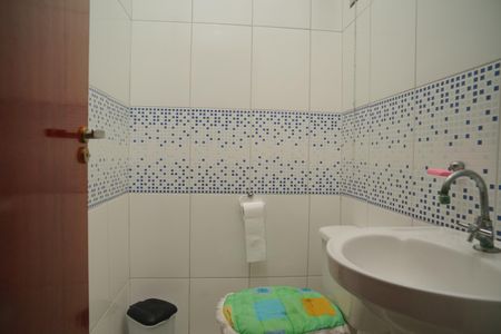 Casa para alugar com 84m², 2 quartos e 3 vagas Casa para alugar com 84m², 2 quartos e 3 vagasLavabo