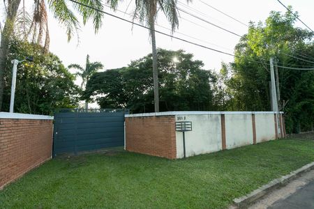 Casa de condomínio para alugar com 150m², 2 quartos e 6 vagas