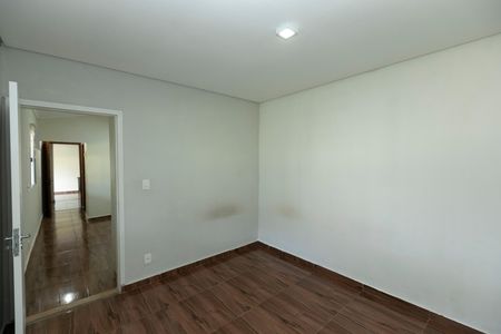 Casa de condomínio para alugar com 150m², 2 quartos e 6 vagas