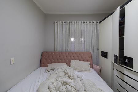 Casa à venda com 100m², 5 quartos e 1 vaga Casa à venda com 100m², 5 quartos e 1 vagaCasa 2 Quarto 1