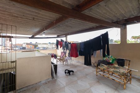 Casa à venda com 100m², 5 quartos e 1 vaga Casa à venda com 100m², 5 quartos e 1 vagaCasa 1 Área de Serviço