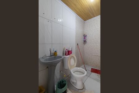 Casa à venda com 100m², 5 quartos e 1 vaga Casa à venda com 100m², 5 quartos e 1 vagaCasa 1 Banheiro
