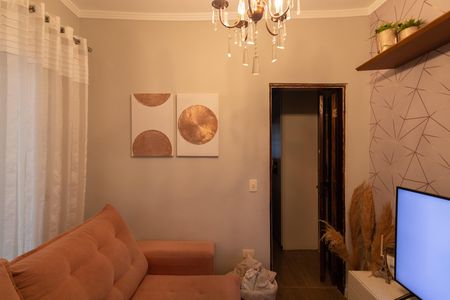Casa à venda com 100m², 5 quartos e 1 vaga Casa à venda com 100m², 5 quartos e 1 vagaCasa 2 Sala