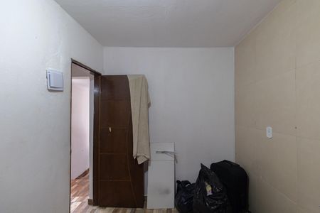 Casa à venda com 100m², 5 quartos e 1 vaga Casa à venda com 100m², 5 quartos e 1 vagaCasa 1 Quarto 2