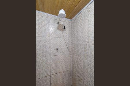 Casa à venda com 100m², 5 quartos e 1 vaga Casa à venda com 100m², 5 quartos e 1 vagaCasa 1 Banheiro