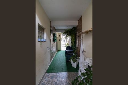 Casa à venda com 100m², 5 quartos e 1 vaga Casa à venda com 100m², 5 quartos e 1 vagaCasa 2 Entrada