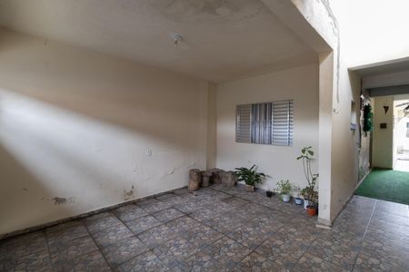 Casa à venda com 100m², 5 quartos e 1 vaga Casa à venda com 100m², 5 quartos e 1 vagaGaragem