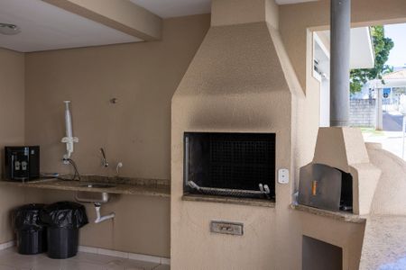 Apartamento para alugar com 47m², 2 quartos e 1 vagaÁrea comum - Churrasqueira
