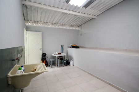 Casa para alugar com 160m², 3 quartos e 2 vagasQuintal/ Lavanderia