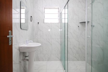 Casa para alugar com 160m², 3 quartos e 2 vagasBanheiro