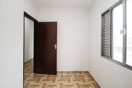 Casa para alugar com 160m², 3 quartos e 2 vagasQuarto 2