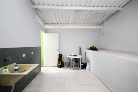 Casa para alugar com 160m², 3 quartos e 2 vagasQuintal/ Lavanderia