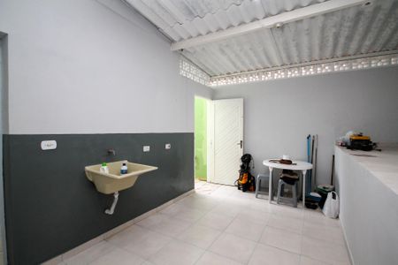 Casa para alugar com 160m², 3 quartos e 2 vagasQuintal/ Lavanderia