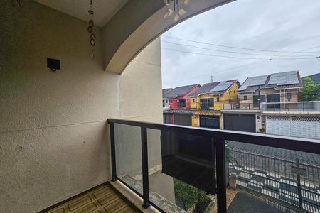 Apartamento para alugar com 2 quartos, 75m² em Jardim Santa Maria, Guarujá