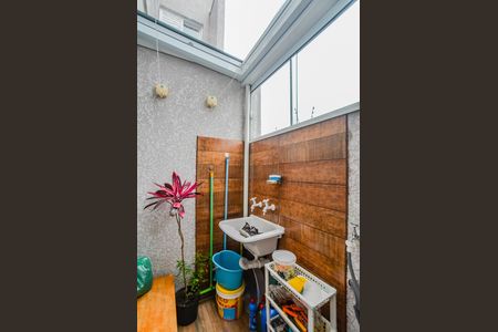 Apartamento à venda com 44m², 2 quartos e 1 vaga Apartamento à venda com 44m², 2 quartos e 1 vagaÁrea de Serviço