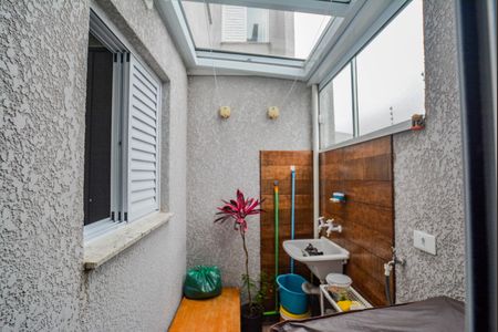 Apartamento à venda com 44m², 2 quartos e 1 vaga Apartamento à venda com 44m², 2 quartos e 1 vagaÁrea de Serviço