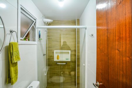 Apartamento à venda com 44m², 2 quartos e 1 vaga Apartamento à venda com 44m², 2 quartos e 1 vagaBanheiro