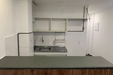 Apartamento para alugar com 36m², 0 quarto e 1 vaga Apartamento para alugar com 36m², 0 quarto e 1 vagaCozinha e Área de Serviço