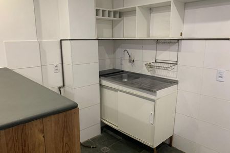 Apartamento para alugar com 36m², 0 quarto e 1 vaga Apartamento para alugar com 36m², 0 quarto e 1 vagaCozinha e Área de Serviço