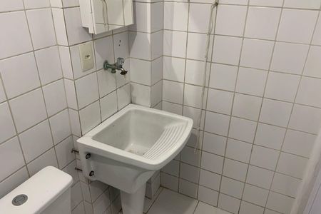 Apartamento para alugar com 36m², 0 quarto e 1 vaga Apartamento para alugar com 36m², 0 quarto e 1 vagaBanheiro