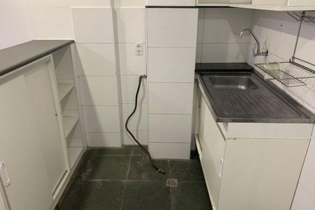 Apartamento para alugar com 36m², 0 quarto e 1 vaga Apartamento para alugar com 36m², 0 quarto e 1 vagaCozinha e Área de Serviço