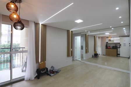 Sala  de apartamento para alugar com 2 quartos, 49m² em Planalto, São Bernardo do Campo