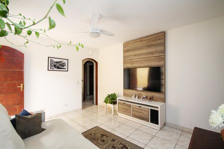 Casa para alugar com 360m², 3 quartos e 6 vagas Casa para alugar com 360m², 3 quartos e 6 vagasSala