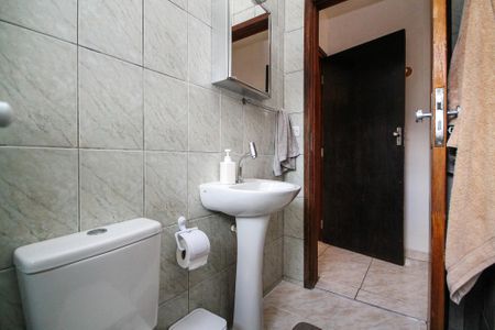 Casa para alugar com 360m², 3 quartos e 6 vagas Casa para alugar com 360m², 3 quartos e 6 vagasBanheiro Suíte