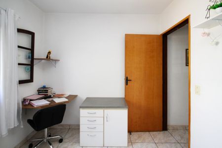 Casa para alugar com 360m², 3 quartos e 6 vagas Casa para alugar com 360m², 3 quartos e 6 vagasQuarto 2