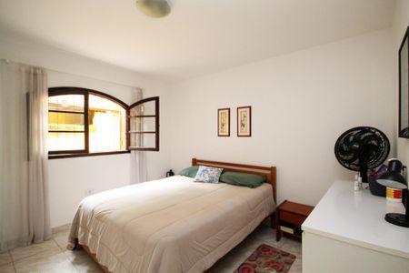Casa para alugar com 360m², 3 quartos e 6 vagas Casa para alugar com 360m², 3 quartos e 6 vagasSuíte