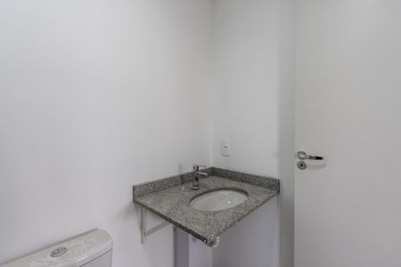 Apartamento para alugar com 42m², 2 quartos e 1 vaga Apartamento para alugar com 42m², 2 quartos e 1 vagaBanheiro