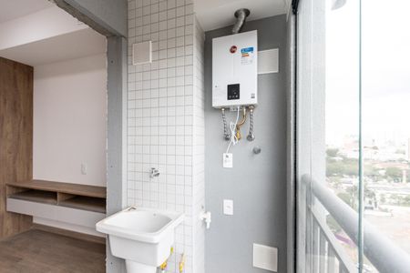 Apartamento para alugar com 42m², 2 quartos e 1 vaga Apartamento para alugar com 42m², 2 quartos e 1 vagaVaranda