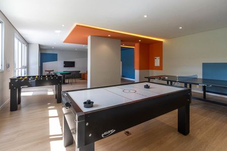 Apartamento para alugar com 42m², 2 quartos e 1 vaga Apartamento para alugar com 42m², 2 quartos e 1 vagaEspaço de Jogos