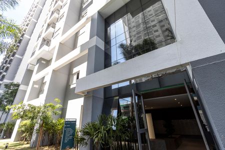 Apartamento para alugar com 42m², 2 quartos e 1 vaga Apartamento para alugar com 42m², 2 quartos e 1 vagaFachada do Bloco