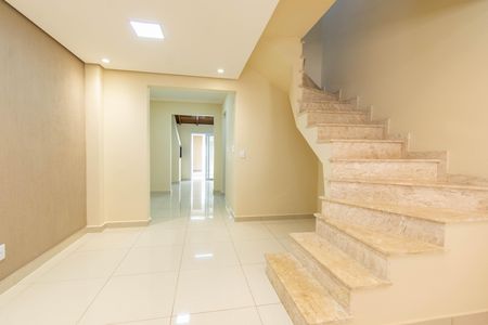 Casa de condomínio à venda com 70m², 2 quartos e 1 vaga