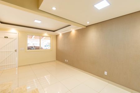 Casa de condomínio à venda com 70m², 2 quartos e 1 vaga