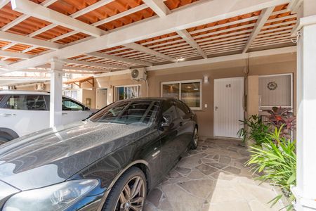Casa de condomínio à venda com 70m², 2 quartos e 1 vaga